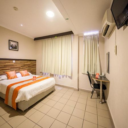 Hotel Sri Iskandar Kota Kinabalu Exteriör bild